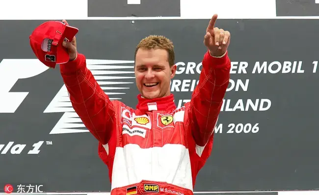 Imagen de Michael Schumachi generada con Face Fusion